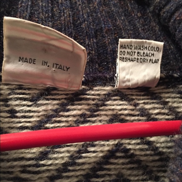 100% Wool, Italian Made Sweater. Size XL. - Picture 3 of 7